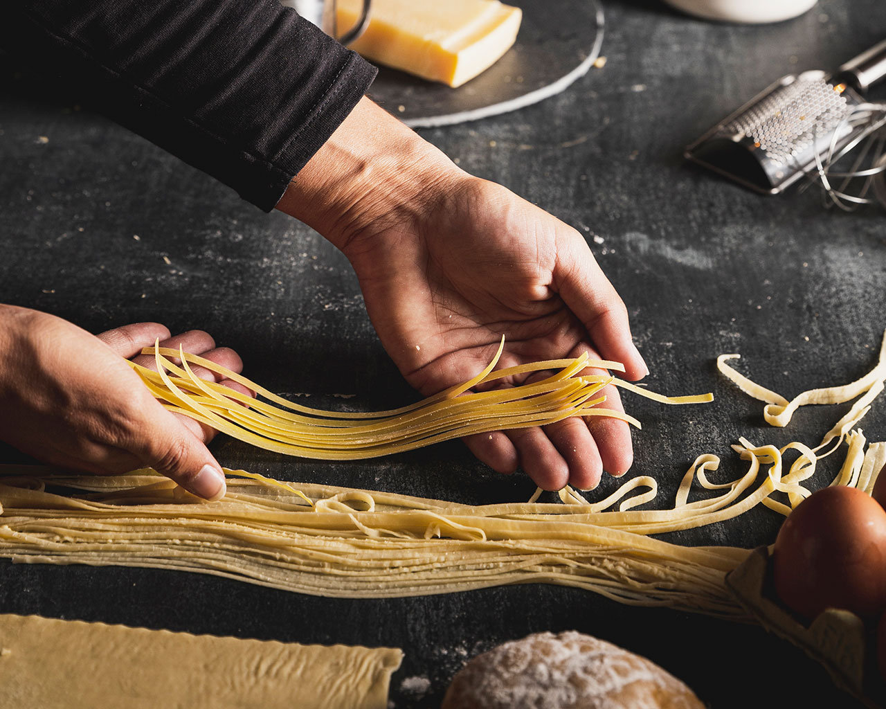 Al momento stai visualizzando Roman Cooking Class – Gnocchi, Tagliolini & Tiramisù